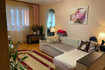 Сдам 3-х кімнатну квартиру, Новые дома, Маршала Жукова метро (Дворец спорта), Код: 815325/1