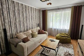 Продам 3-х кімнатну квартиру, Песочин, Код: 815561/1