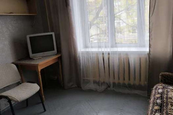 Сдам гостинку, Новые дома, Армейская метро (Советской Армии), Код: 815566/1