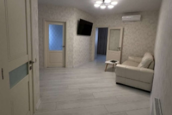 Продам 3-х кімнатну квартиру, Сосновая Горка, Научная метро, Код: 815630/1