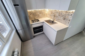 Продам 2-х кімнатну квартиру, Гагарина проспект, Метростроителей метро, Код: 816217/1