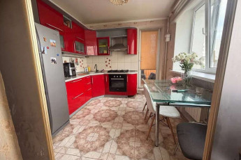 Продам 3-х кімнатну квартиру, Новые дома, Маршала Жукова метро (Дворец спорта), Код: 816378/1