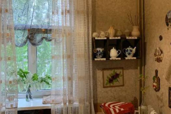 Продам 2-х кімнатну квартиру, Сосновая Горка, Научная метро, Код: 816443/1