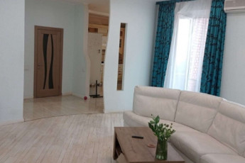 Продам 3-х кімнатну квартиру, Сосновая Горка, Научная метро, Код: 816529/1