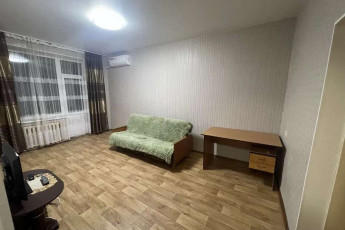 Сдам 2-х кімнатну квартиру, Центр, Код: 816551/1