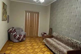 Сдам 3-х кімнатну квартиру, Центр, Код: 816905/1
