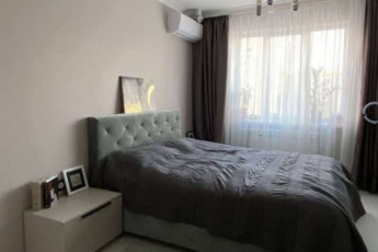 Продам 1-кімнатну квартиру, Сосновая Горка, Научная метро, Код: 816932/1