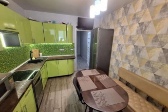 Сдам 2-х кімнатну квартиру, ХТЗ, ХТЗ метро, Код: 817166/1