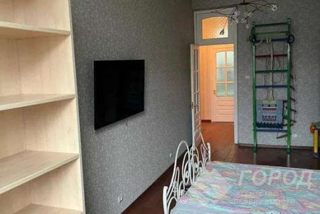 Сдам 2-х кімнатну квартиру, Центр, Ярослава Мудрого пл., Код: 108594/9