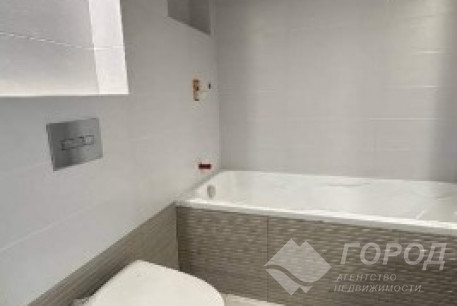 Продам 3-х кімнатну квартиру в новобудові, Одесская, Код: 137243/36