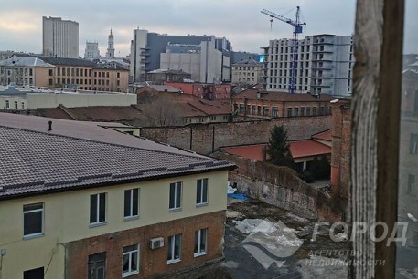 Продам 1-кімнатну квартиру, Центр, Площадь Конституции метро (Советская), Код: 145890/5