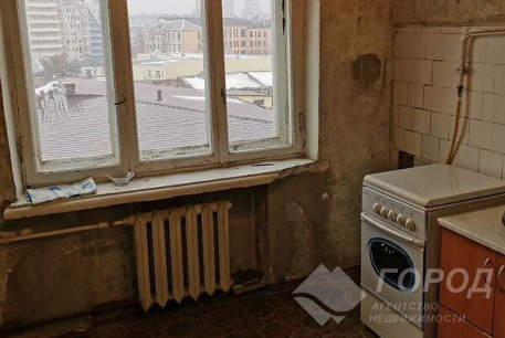 Продам 1-кімнатну квартиру, Центр, Площадь Конституции метро (Советская), Код: 145890/5