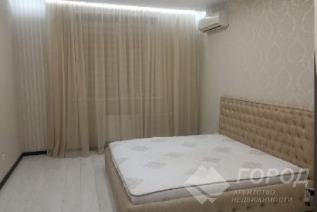 Продам 1-кімнатну квартиру в новобудові, Рогань, Роганский ж/м, Код: 159655/29