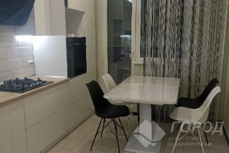 Продам 1-кімнатну квартиру в новобудові, Рогань, Роганский ж/м, Код: 159655/29