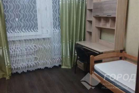 Продам 4-х кімнатну квартиру, Рогань, Горизонт, Код: 161313/19