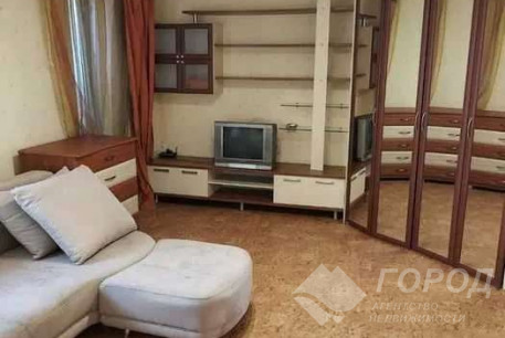 Продам 1-кімнатну квартиру, Гагарина проспект, Защитников Украины метро (Площадь Восстания), Код: 163303/5