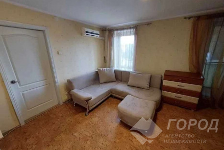 Продам 1-кімнатну квартиру, Гагарина проспект, Защитников Украины метро (Площадь Восстания), Код: 163303/5