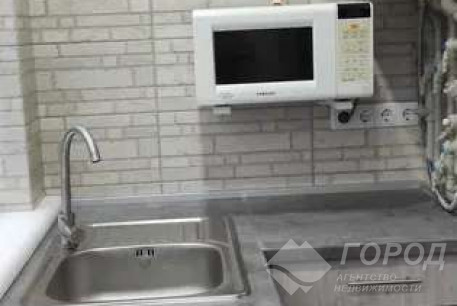 Сдам 1-кімнатну квартиру в новобудові, Центральный рынок, Код: 171708/9