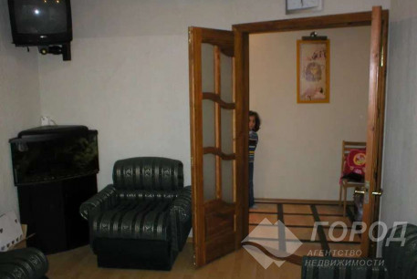 Продам 4-х кімнатну квартиру, Алексеевка, Код: 175570/3