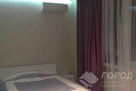 Продам 2-х кімнатну квартиру в новобудові, Центр, Код: 176490/10