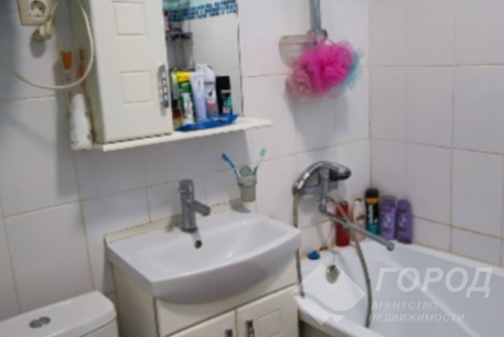 Продам 2-х кімнатну квартиру, ХТЗ, Код: 179442/57