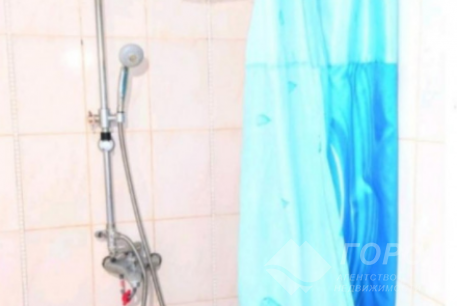 Продам гостинку, Одесская, Кинотеатр "Салют", Код: 183261/81