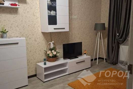 Продам 1-кімнатну квартиру в новобудові, ХТЗ, ХТЗ метро, Код: 195066/13
