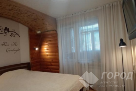 Продам 4-х кімнатну квартиру, Салтовка, 605 м/р, Код: 199130/44