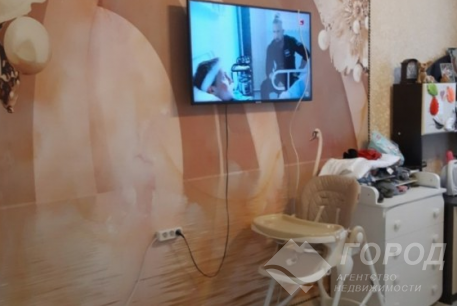 Продам 2-х кімнатну квартиру, ХТЗ, Код: 199130/8