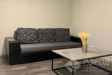 Сдам 2-х кімнатну квартиру, Центр, Код: 200414/10