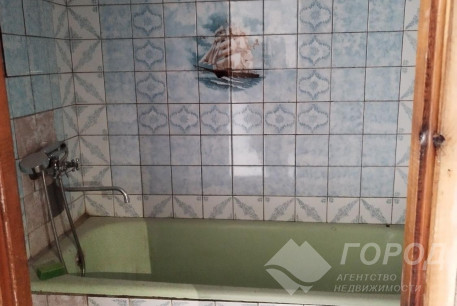 Продам 4-х кімнатну квартиру, Холодная Гора, Холодная Гора метро, Код: 206439/103