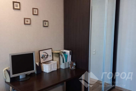 Продам 3-х кімнатну квартиру, Гагарина проспект, Код: 209136/35