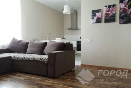 Продам 2-х кімнатну квартиру в новобудові, Павлово поле, Код: 211149/20