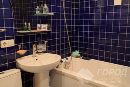 Продам 2-х кімнатну квартиру, Салтовка, Код: 211561/142