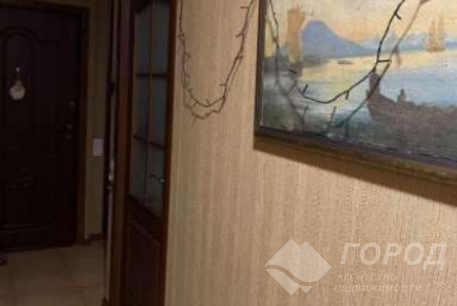 Продам 3-х кімнатну квартиру, Салтовка, 522 м/р, Код: 211561/148