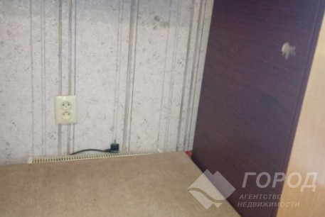 Продам 1-кімнатну квартиру, Аэропорт, Код: 211561/166
