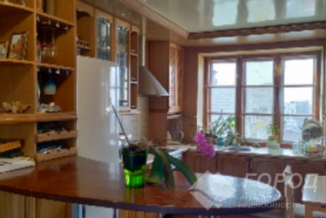 Продам 3-х кімнатну квартиру, Гагарина проспект, Код: 212655/62