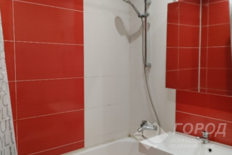 Продам 2-х кімнатну квартиру, ХТЗ, Код: 212655/74