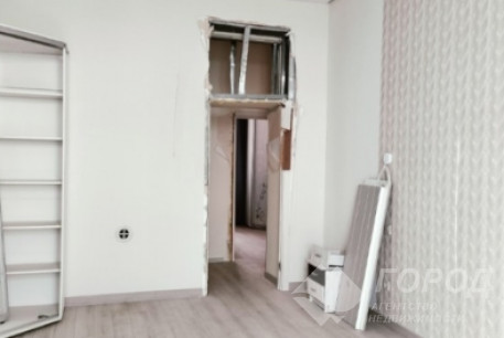 Продам 2-х кімнатну квартиру, Сосновая Горка, Код: 212655/85