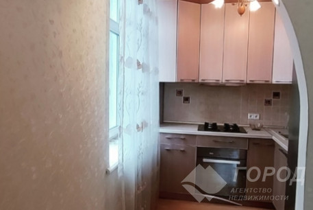 Продам 2-х кімнатну квартиру, Сосновая Горка, Код: 212655/86
