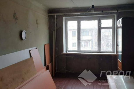 Продам 1-кімнатну квартиру, ХТЗ, Код: 213766/6