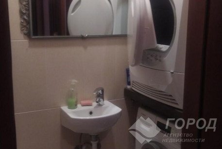 Продам 2-х кімнатну квартиру, Сосновая Горка, Код: 214907/8