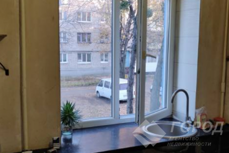 Продам 3-х кімнатну квартиру, ХТЗ, Код: 216737/53