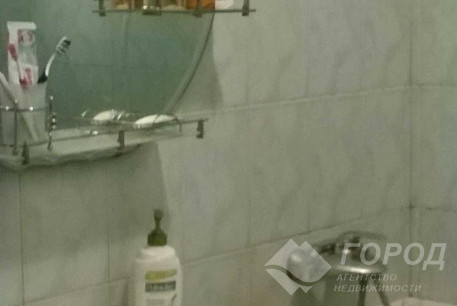 Продам 2-х кімнатну квартиру, Центральный рынок, Код: 217124/10