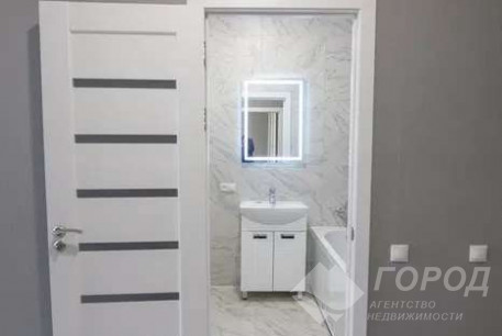 Продам 1-кімнатну квартиру в новобудові, Центральный рынок, Центральный Рынок метро, Код: 221600/17