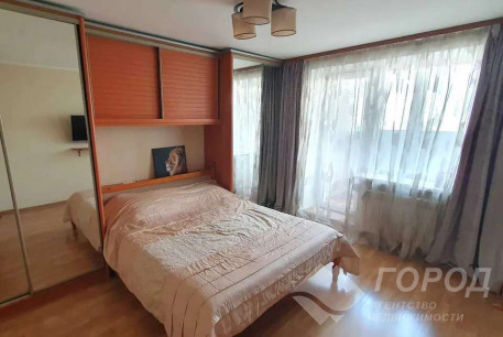 Сдам 3-х кімнатну квартиру, Сосновая Горка, Научная метро, Код: 224330/25