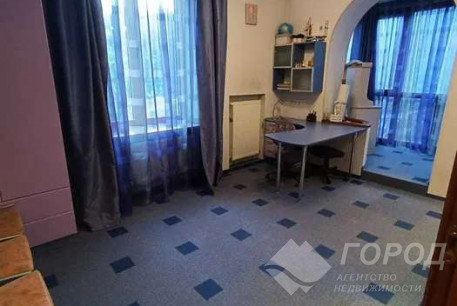 Сдам 4-х кімнатну квартиру, Центр, Ярослава Мудрого пл., Код: 224330/26