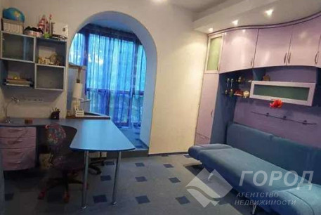 Сдам 4-х кімнатну квартиру, Центр, Ярослава Мудрого пл., Код: 224330/26