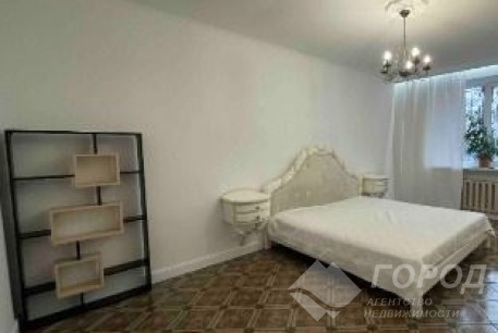 Продам 4-х кімнатну квартиру, Новые дома, Код: 225299/70