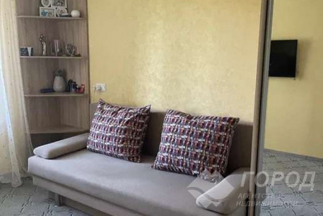 Продам 2-х кімнатну квартиру, Дергачевский р-н, Солоницевка пгт., Код: 228974/4